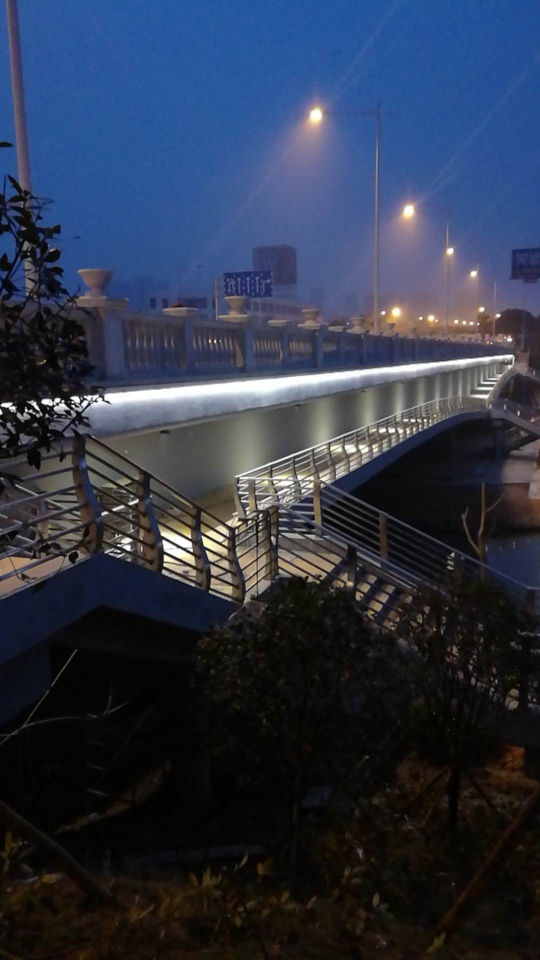 Wangjia river bridge, yueyang city, Hunan province